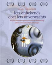 Iets onbekends doet iets onverwachts - Renee Scheltema, Renée Scheltema (ISBN 9789401300360)